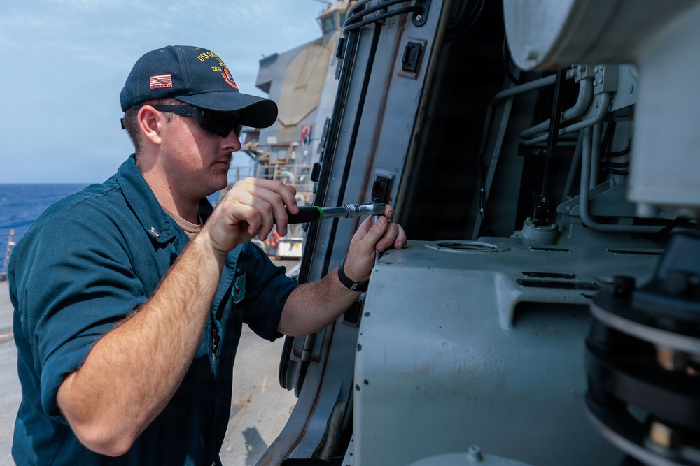 5-inch Gun Maintenance aboard USS Gonzalez