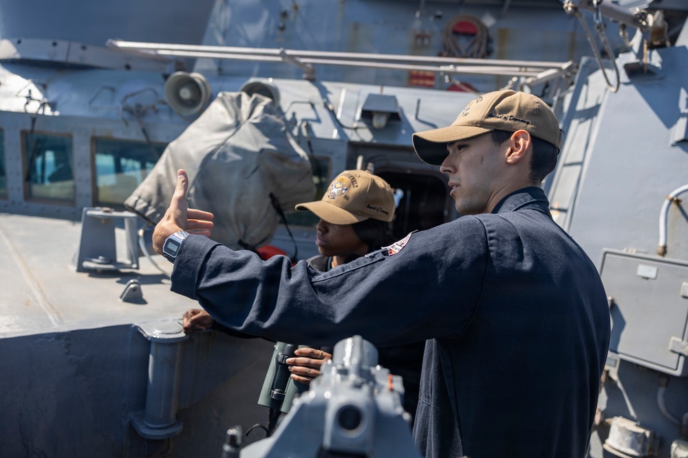 Topside Operations Aboard USS Roosevelt (DDG 80)