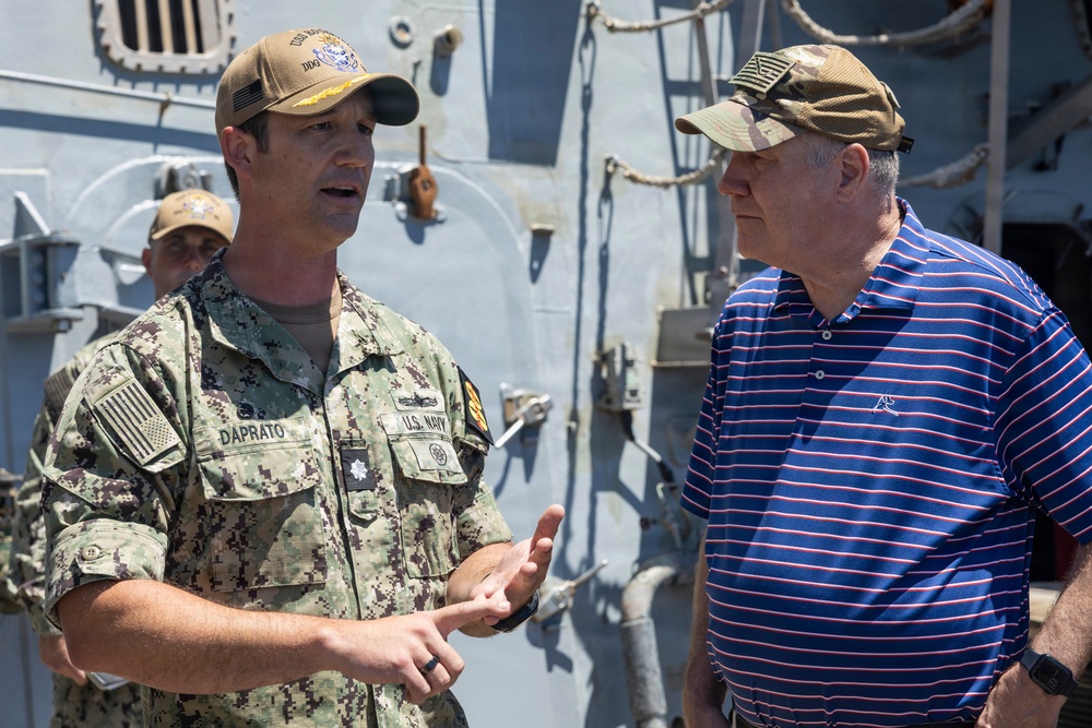 Congressional Delegation Aboard USS Roosevelt (DDG 80)