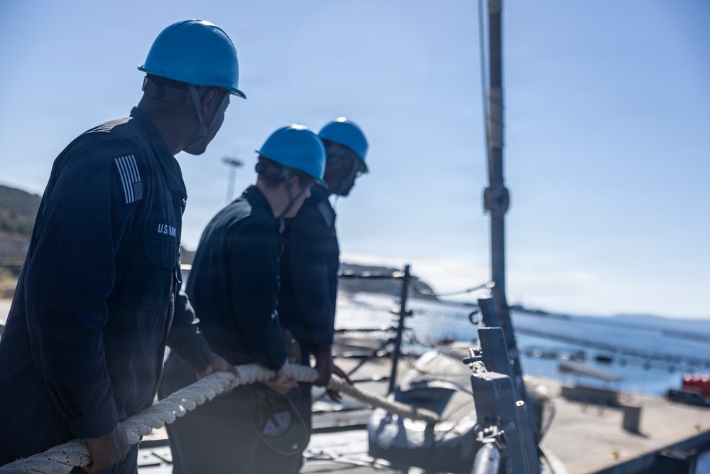 USS Roosevelt (DDG 80) Makes Port Visit To Souda Bay