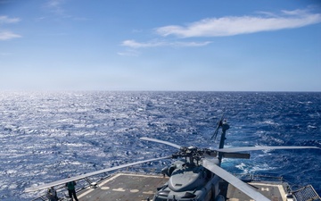 USS Roosevelt (DDG 80) Crew Maintains Readiness