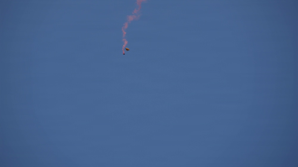Golden Knights Drop Into the Rochester International Airshow