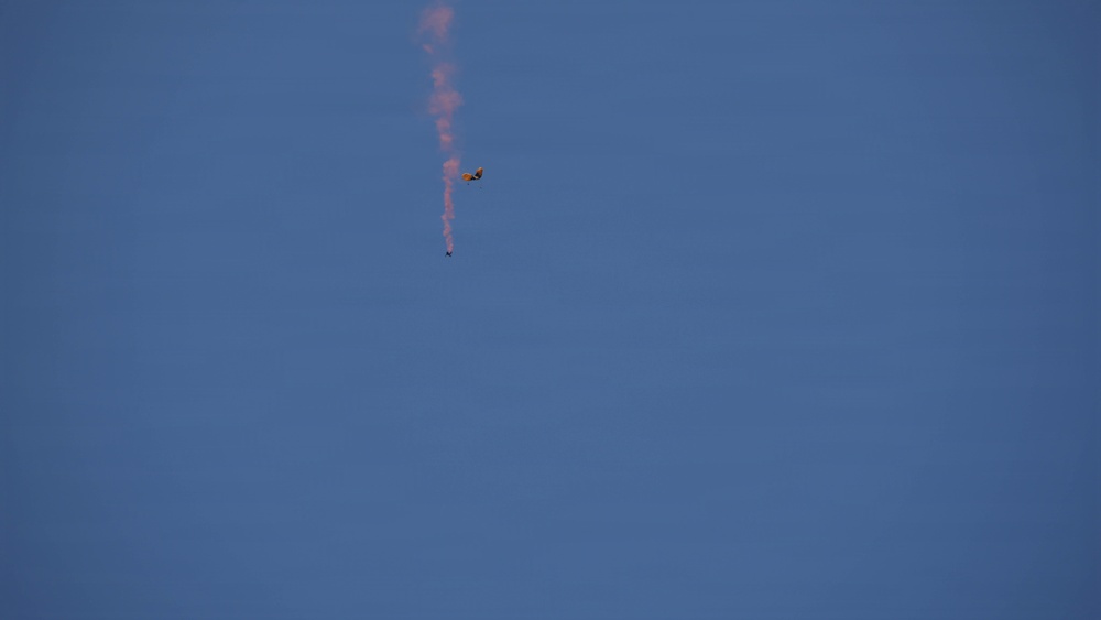 Golden Knights Drop Into the Rochester International Airshow