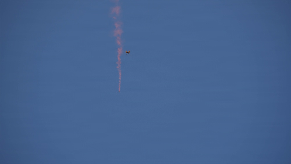 Golden Knights Drop Into the Rochester International Airshow