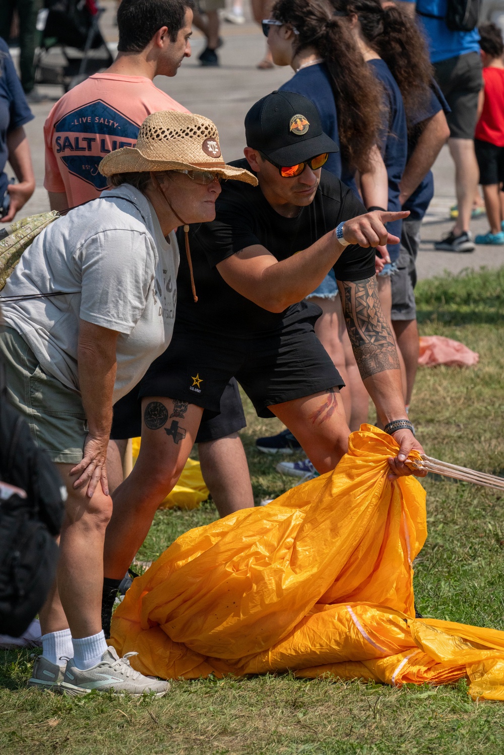 Golden Knights Drop Into the Rochester Airshow