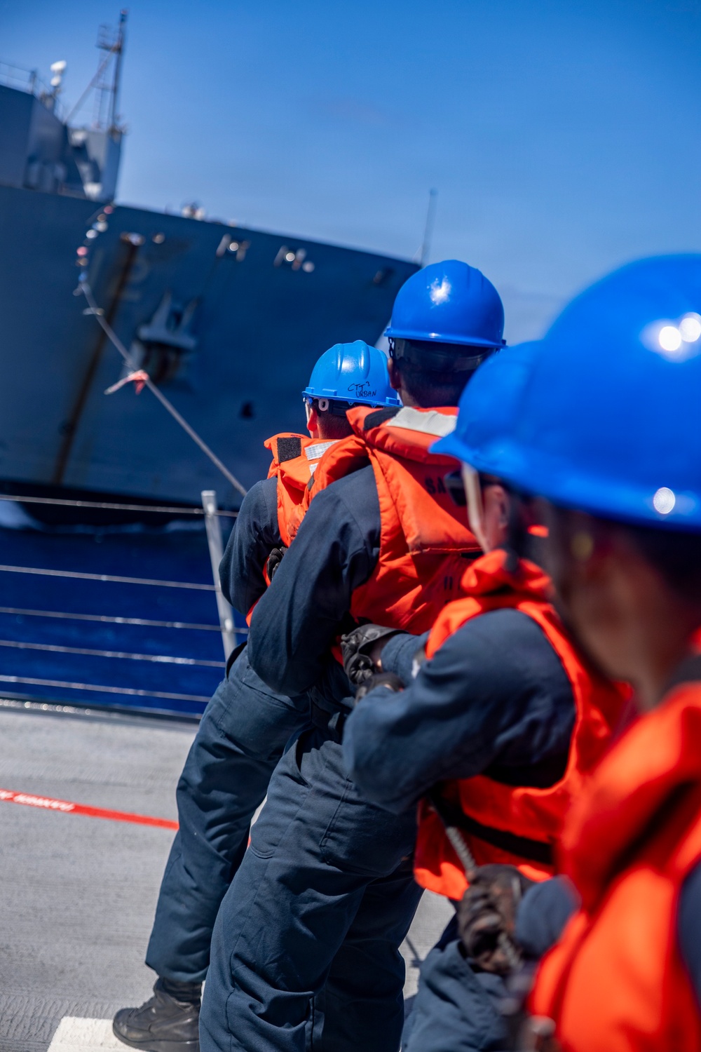 USS Roosevelt (DDG 80) RAS With USNS William McLean (T-AKE 12)