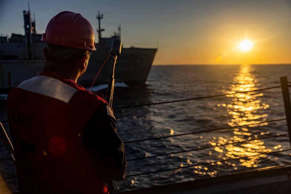 Early Morning RAS With USNS William McLean (T-AKE 12)