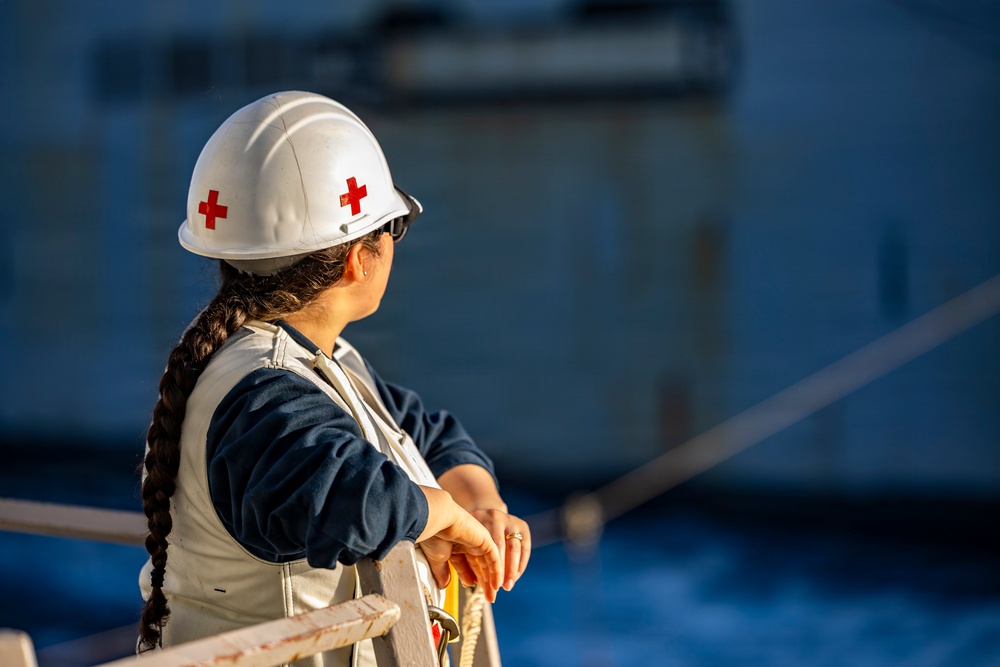 Early Morning RAS With USNS William McLean (T-AKE 12)