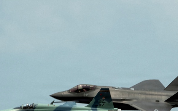 2026 Defenders of Freedom Air &amp; Space Show