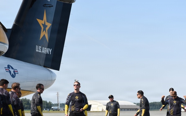 Golden Knights Media Flight Arctic Thunder Open House 2026