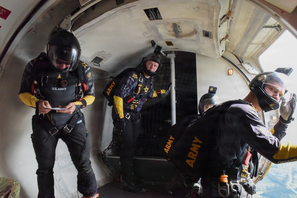 Golden Knights Media Flight Arctic Thunder Open House 2026