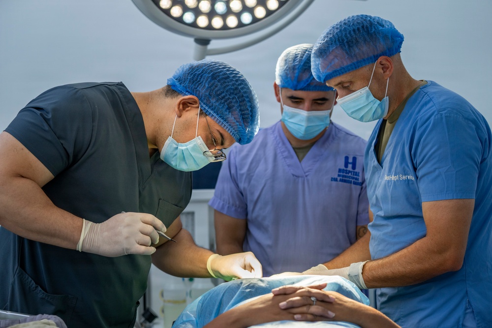 Shared expertise strengthens health security during Amistad 2026