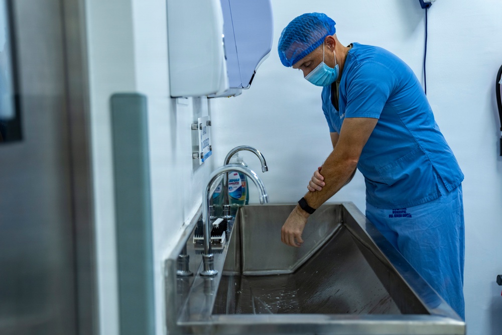 Shared expertise strengthens health security during Amistad 2026