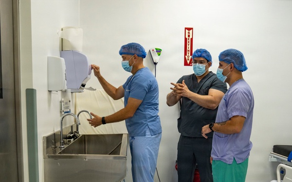 Shared expertise strengthens health security during Amistad 2026