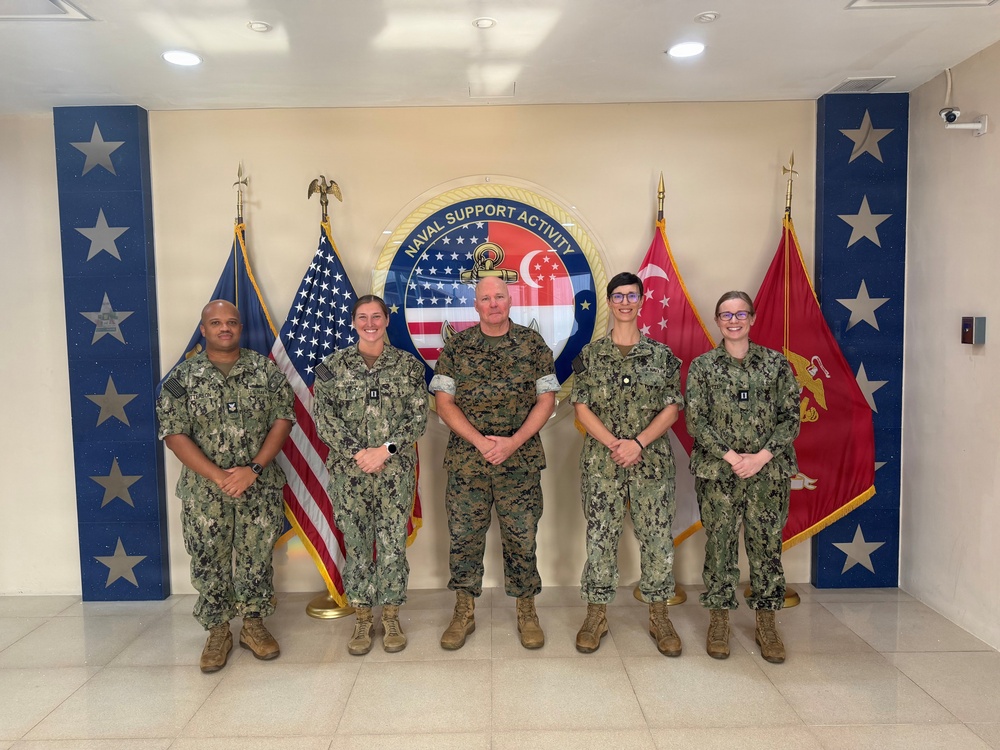 Maj. Gen. David J. Bligh Visits Singapore