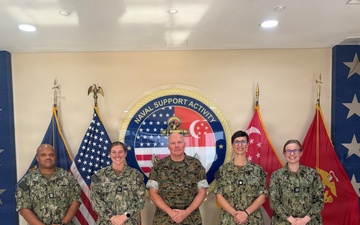 Maj. Gen. David J. Bligh Visits Singapore
