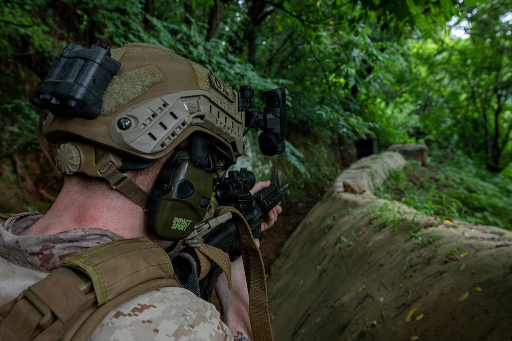 U.S. Marines Conduct Full Spectrum EOD Calls on LPP Goldmine