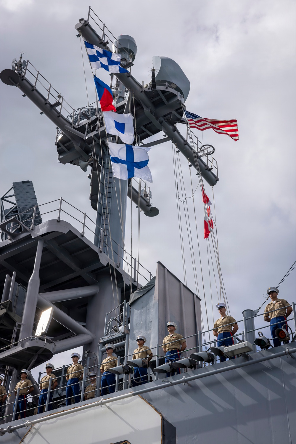 U.S. Marines, Sailors man the rails on USS Essex