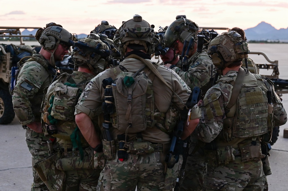 Exercise Savage Jackal: 57 RQS boosts combat preparedness through high-tempo night operations