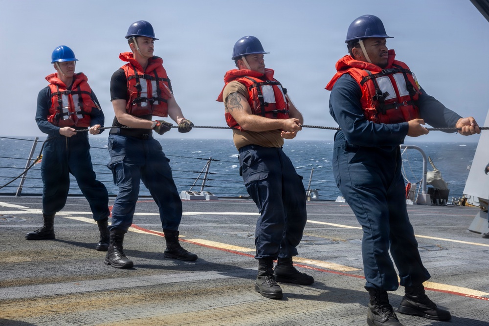 Delbert D. Black Conducts Replenishment-at-Sea with Henry J. Kaiser