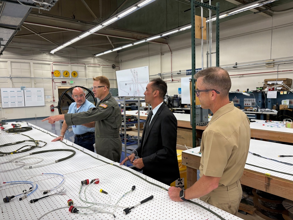 Rear Admiral Ben Reynolds, Deputy Assistant Secretary of the Navy Visits FRCSW