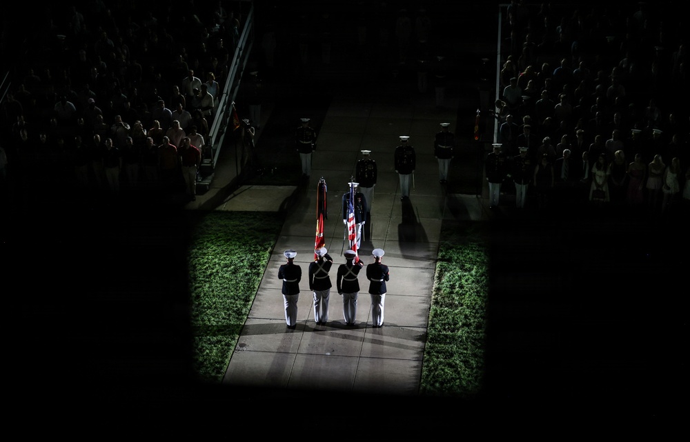Lt. Gen. Bowers Hosts Senate Armed Services Directors for Evening Parade at Marine Barracks Washington