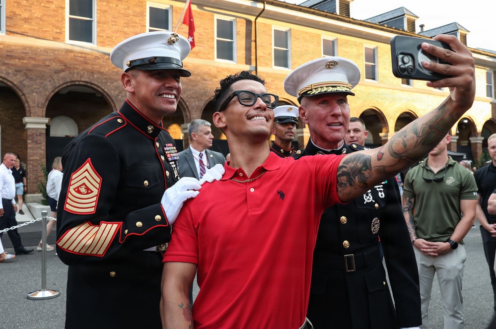 Sgt. Maj. Ruiz Engages with Pennsylvania Recruiters Prior to Evening Parade at 8th &amp; I