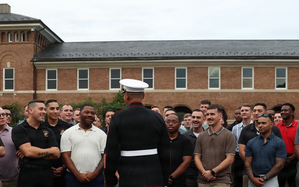 Sgt. Maj. Ruiz Engages with Pennsylvania Recruiters Prior to Evening Parade at 8th &amp; I
