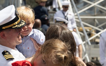 USS Thomas Hudner Returns to Naval Station Mayport After Nine-Month Deployment