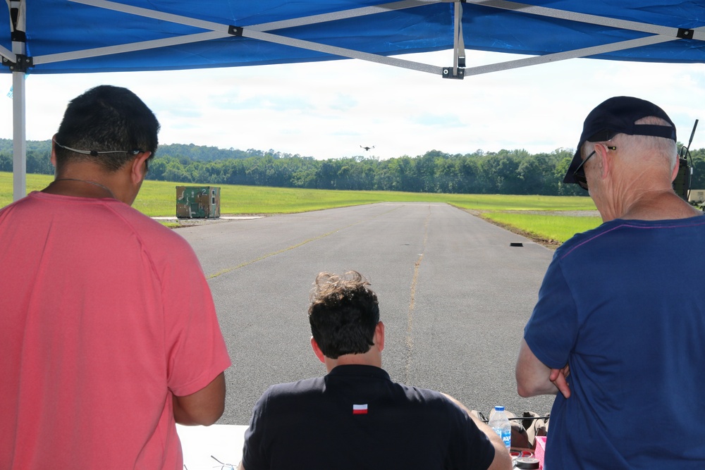 Army executes next-generation platoon-level Short Range Reconnaissance fly-off