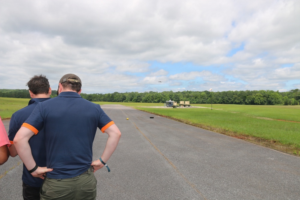 Army executes next-generation platoon-level Short Range Reconnaissance fly-off