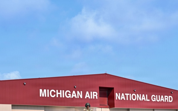 Michigan Guard Conducts HIMARS Rapid Infiltration During Northern Strike 26-2