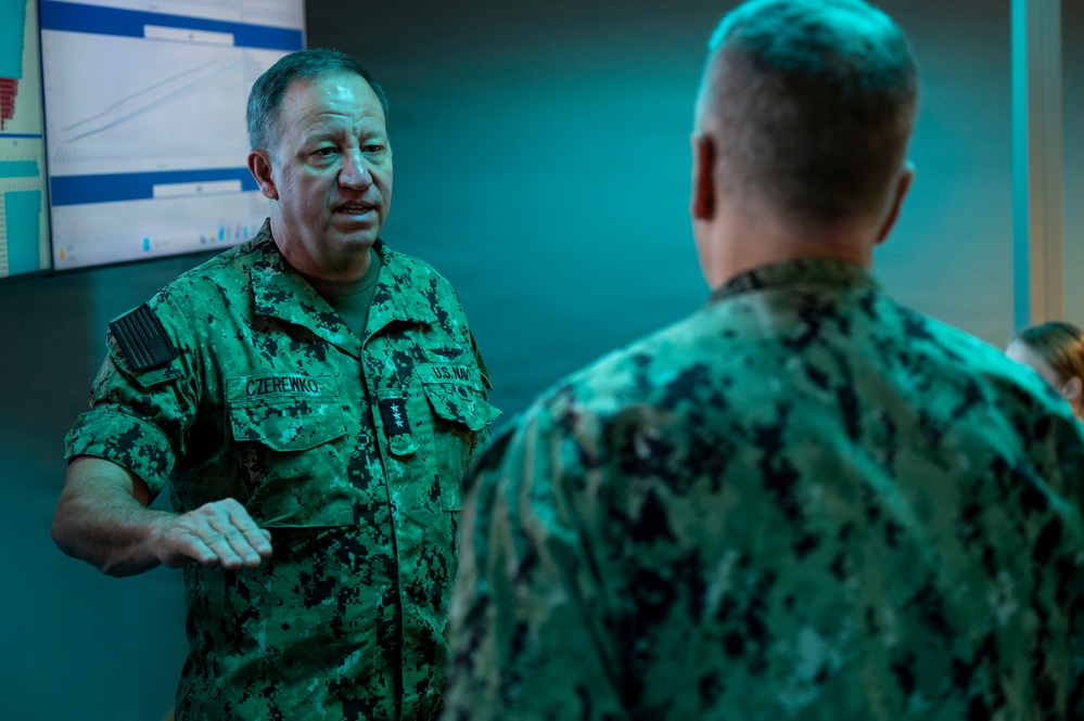 Chief of Naval Personnel Visits CNRC