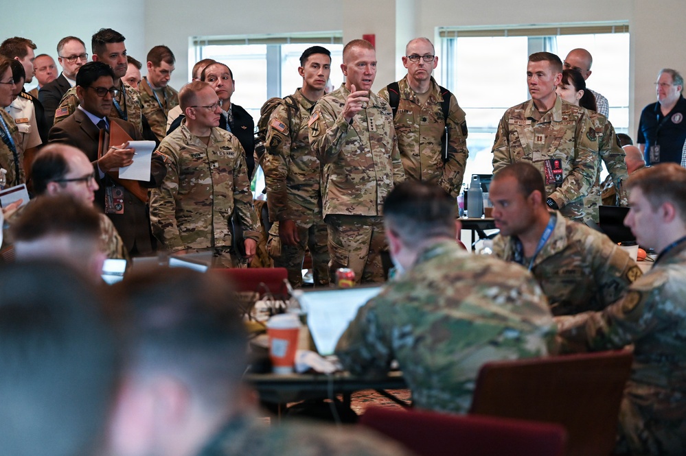 VCNGB Visits Connecticut National Guard