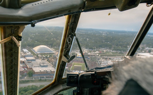 910th AW tackles Hall of Fame game