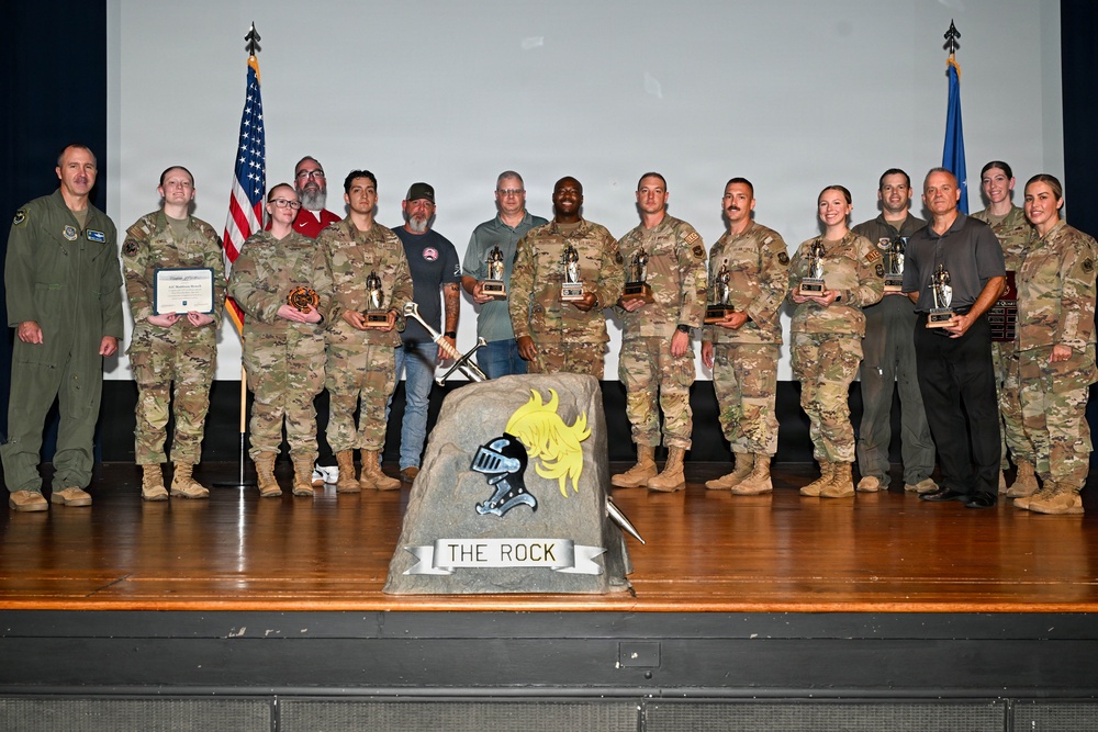 19th AW Hosts 2nd Quarter Awards