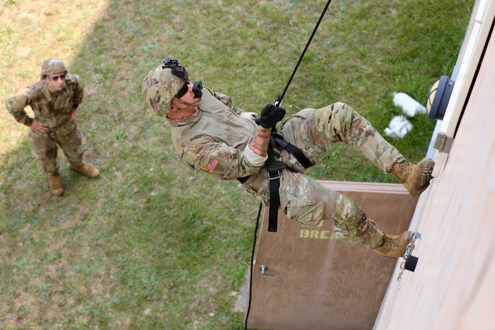 Army Reserve Engineers conduct rappelling training during Northern Strike 26-2