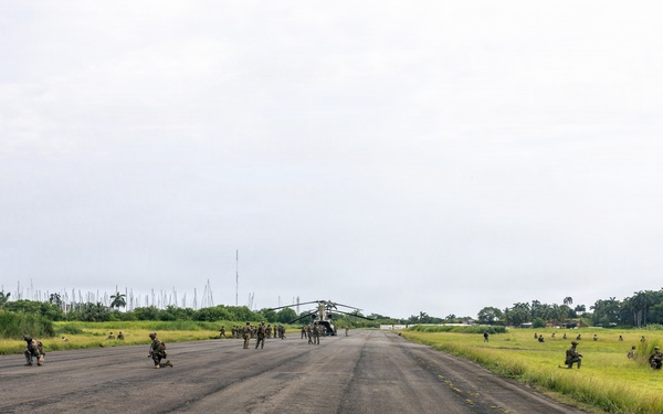 PANAMAX-26: V1/6, Partner forces conduct helicopter loading and security drills