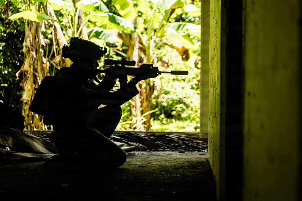 LCF-24: V32 MSOT 8014 CQB Training
