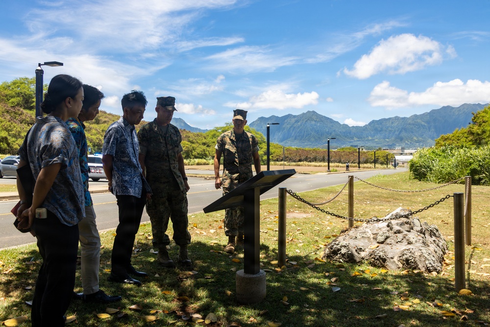 Consul-General of Japan in Honolulu Visits MCBH