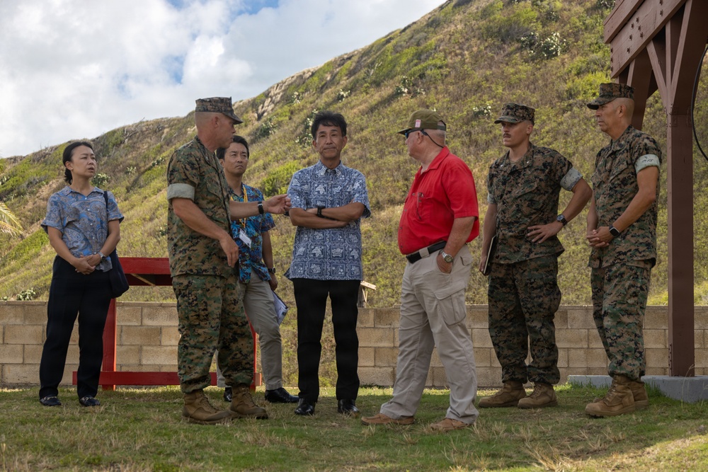 Consul-General of Japan in Honolulu Visits MCBH