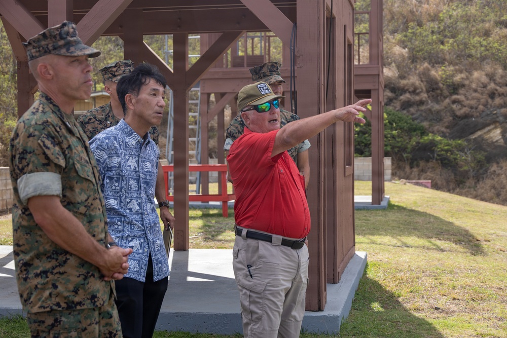 Consul-General of Japan in Honolulu Visits MCBH