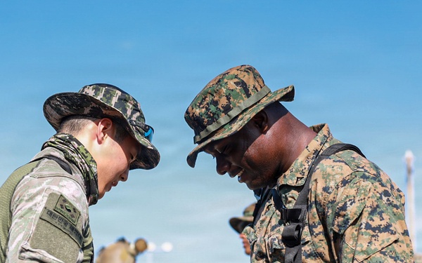 KMEP 26.2 | U.S. and ROK Marines Conduct Team Building Exercises