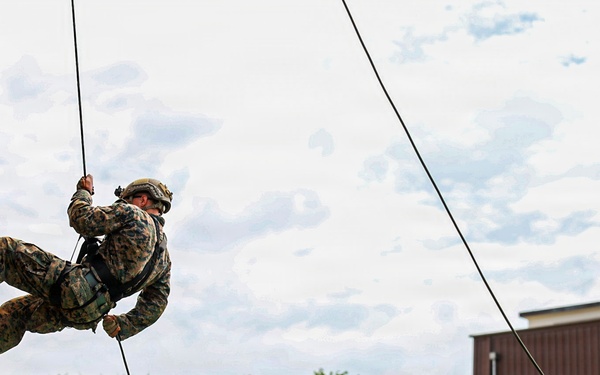 KMEP 26.2 | U.S. and ROK Marines Conduct Team Building Exercises