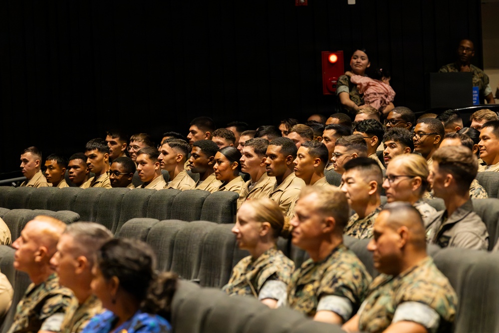 U.S. Marines graduate inaugural Marine Corps Air Station Iwakuni Sergeants Course
