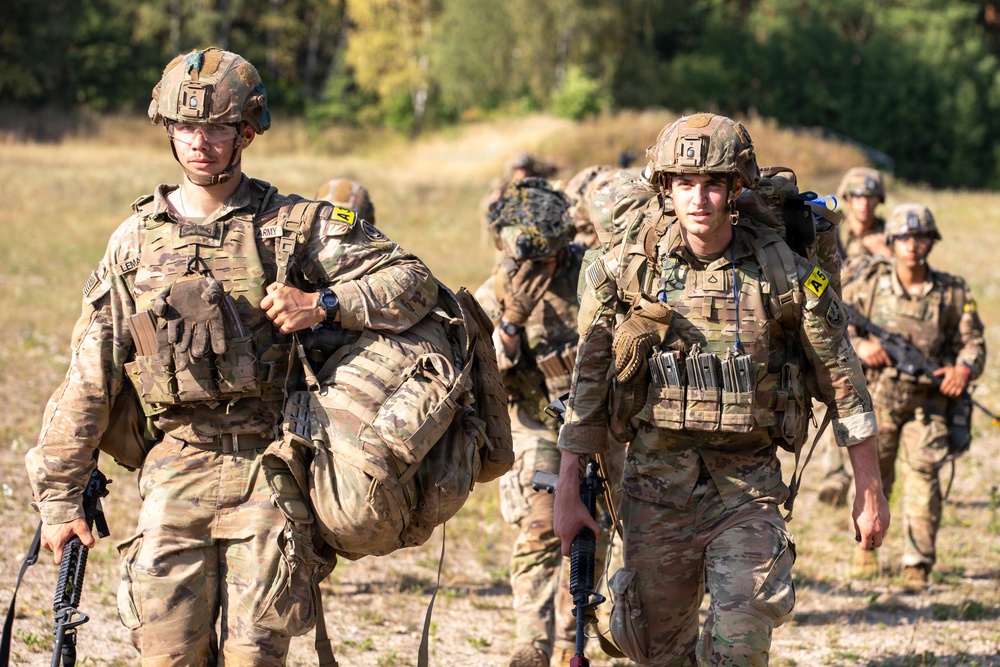 USAREUR-AF Best Squad Competition—hot load onto a CH-47 Chinook