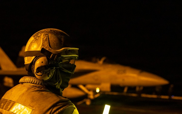 USS George H.W. Bush Conducts Hight Flight Ops