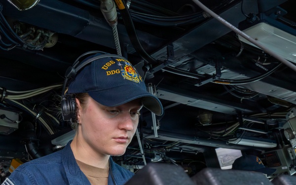 USS Benfold Conducts Routine Operations