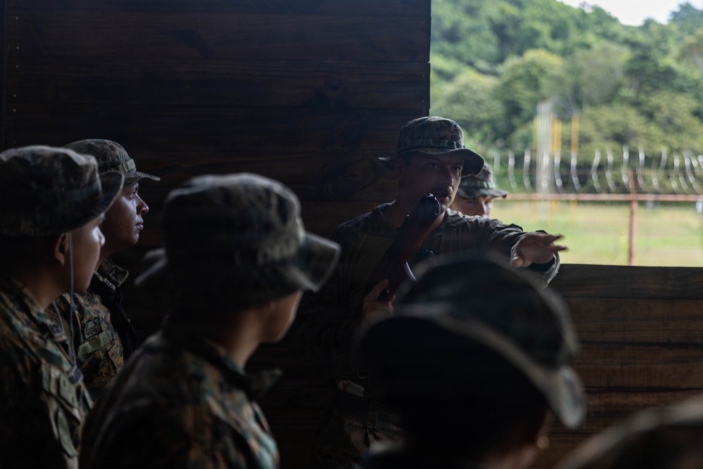 LCF-24: V32 Training with Panamanian SENAFRONT