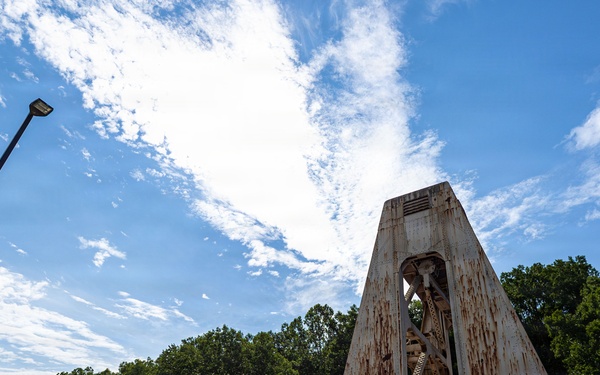 A Tale of Two Cranes: Pittsburgh District Rehabilitates 1942-Era Flood Mitigation Machinery